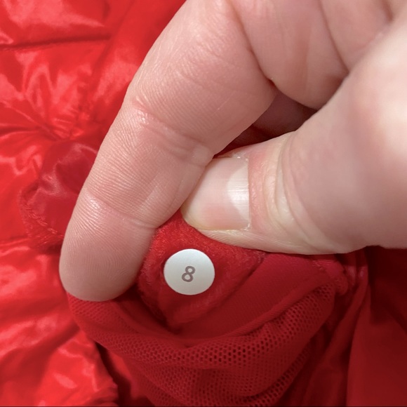 Lululemon Down Town Down Vest in Currant Red size 8 - Picture 14 of 16